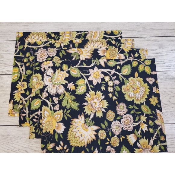 April Cornell Madeline Floral 100% Cotton Placemats Set of 4 18" x 14" - Picture 1 of 4